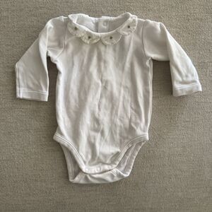 Jacardi Baby Girl Bodysuit Onesie with Petal Collar in White
